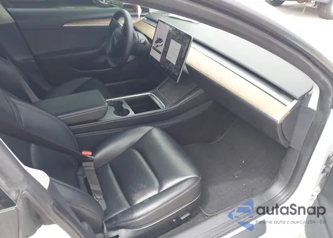 2022 Tesla Model 3 Performance Dual Motor All-Wheel Drive z USA, uszkodzony, nr VIN 5YJ3E1EC4NF105673